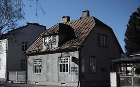 Bjoerk Loft - Mysig Vindsvaning Naera Centrum